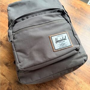 Herschel Supply Company Gray Backpack pop quiz